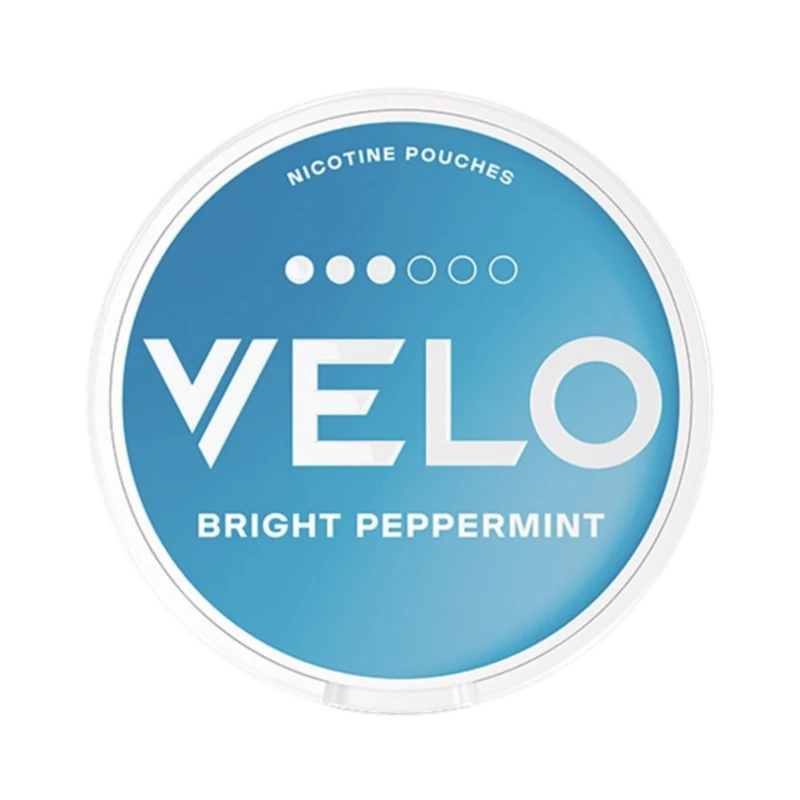Front view of VELO Bright Peppermint nicotine pouch – refreshing peppermint flavor.