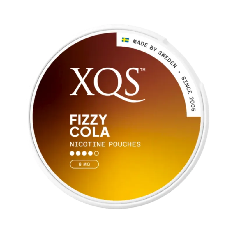 Front view of XQS Fizzy Cola nicotine pouch – 8mg strength with cola flavor.